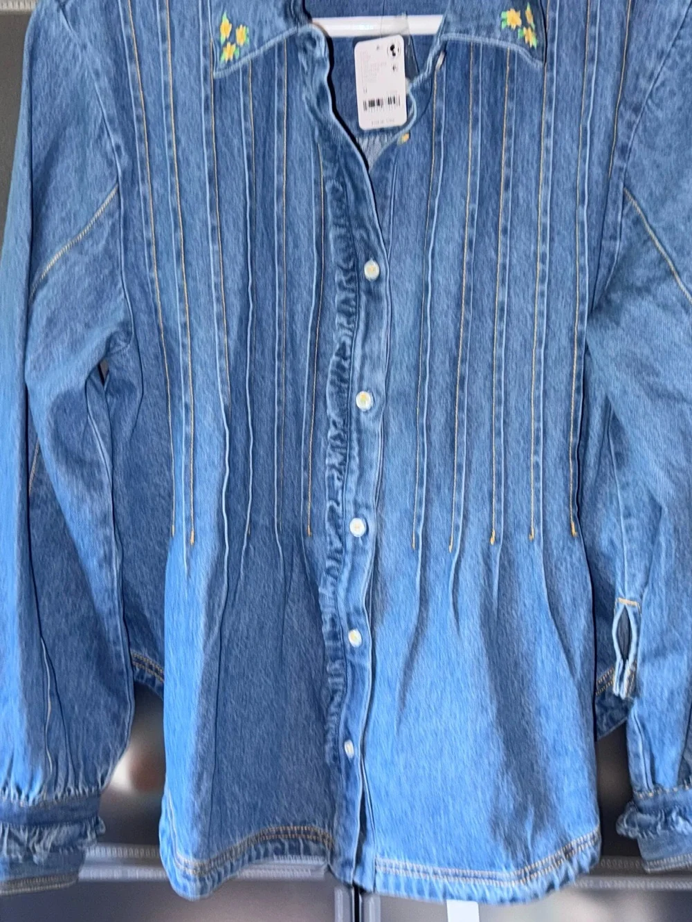 Free People Robin Pintuck Denim Shirt Pleated Ruffle Cuffs Light Wash M NWT